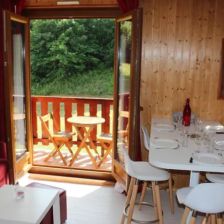 Apartment 4 Personnes, - Balcon, Parking, A 200m Des Remontees Et Commerces - Fr-1-263-3 *